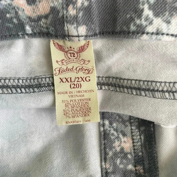 Floral Jeggings Size XXL EUC!‎ - Picture 4 of 4